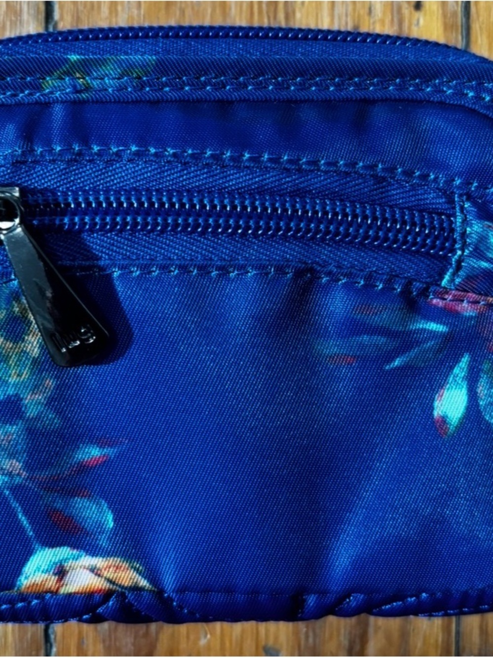 Lug Handspring Wallet in Bouquet Blue with wrist strap RFID Blocking